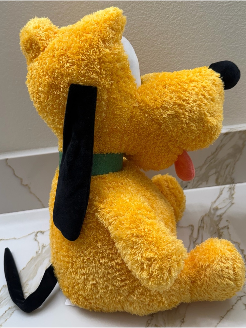 Disney Weighted Plush Pluto - Picture 3 of 8